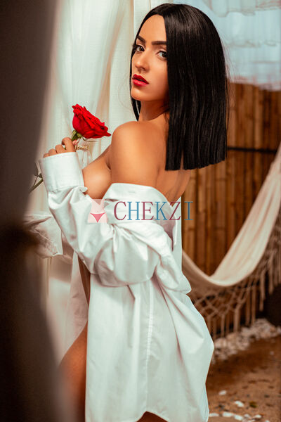 Best Red Light Area Girls Nearby With Memerised Services At Low Rates 674