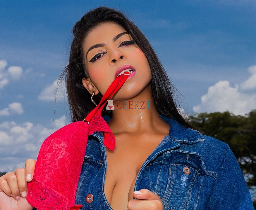 Zoya Ludhiana Call Girl Will Blow YOur Mind With Her Amazing Looks 779